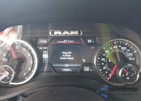 2025 Ram 1500 Big Horn 4X2 5'7 Box из США, поврежденный, VIN 1C6RREFG9SN530933